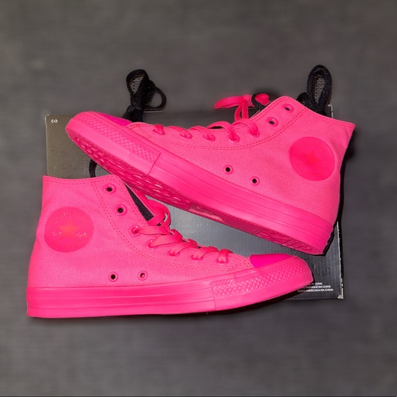 Converse Shoes - 🔥🆕NWT! Unisex Hyper Pink Converse!🔥